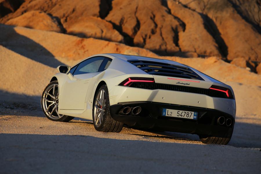  Lamborghini Huracan LP610-4 2014 года  (WW) (фото 14 из 153)